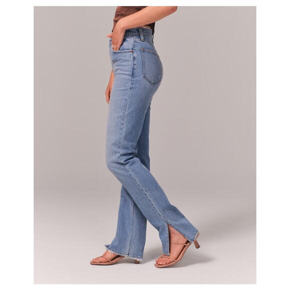 Abercrombie & Fitch The 90's Straight Ultra High rise Jeans Slit Hem Size 31/12s - Picture 2 of 7